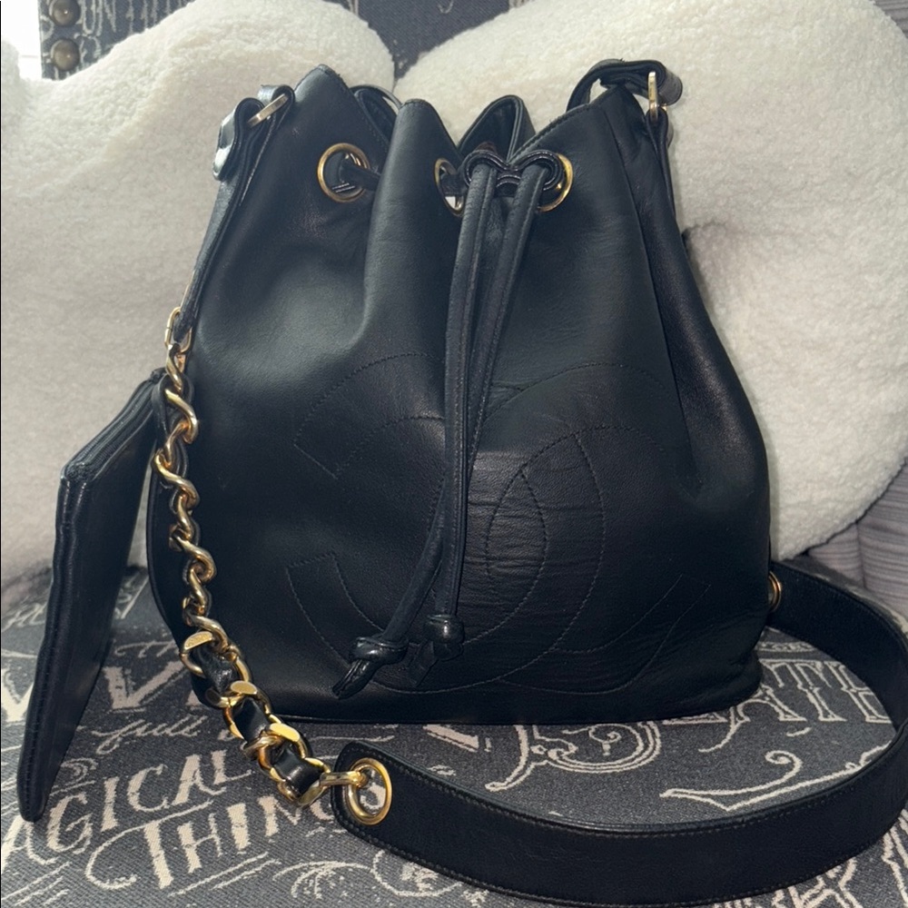 Black Chanel Leather Drawstring Crossbody Bag with Pouch and Serial Card